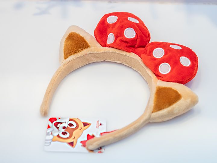 人気ナンバーワンのローリーのカチューシャ。女子グループで遊びにいくなら、全員で揃えるのも可愛い