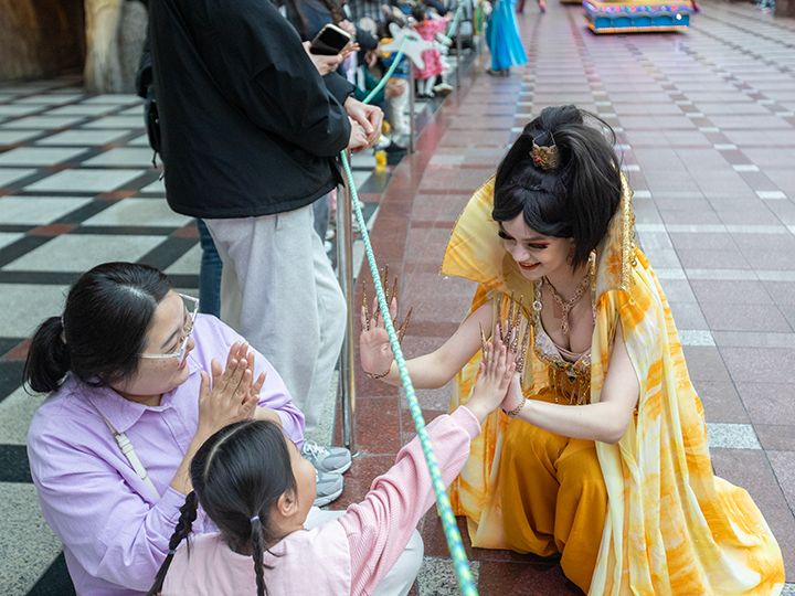 ハイタッチもしてくれてサービス満点