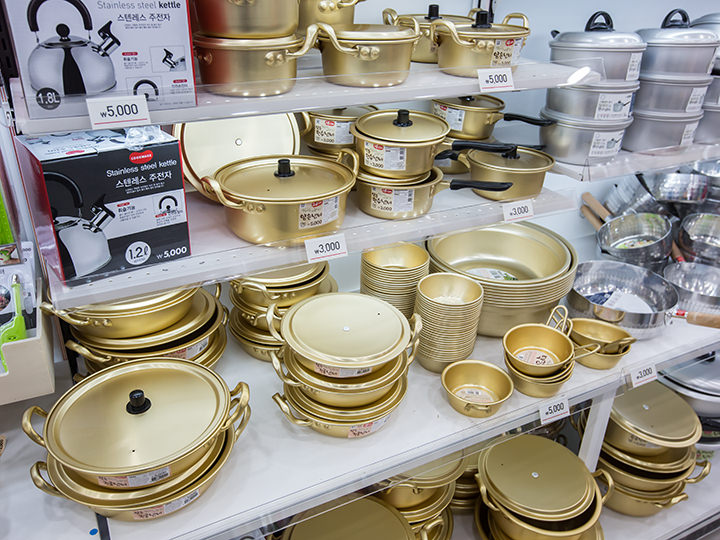 キッチン用品売り場の８階では、韓国ドラマでお馴染みのアレも！