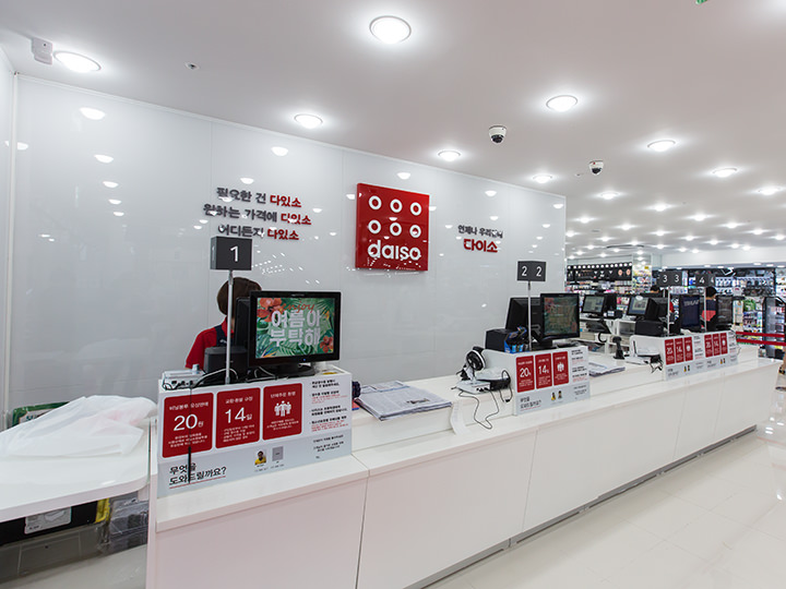 1階にのみあるレジカウンター