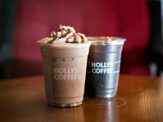 韓国で人気のコーヒーチェーン「HOLLYS COFFEE」