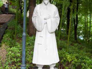 殉教者「丁夏祥(チョン･ハサン)像」