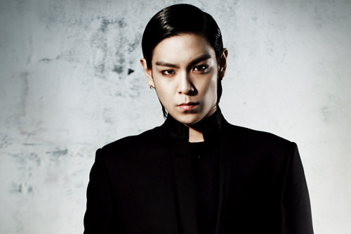 ビック
(T.O.P扮)