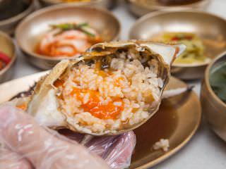 よく混ぜればカニ味噌ビビンバの出来上がり！
