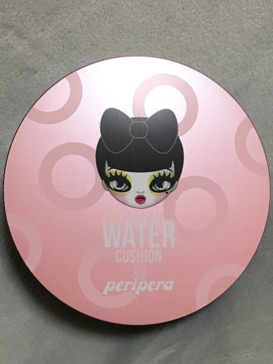 peripera(ペリペラ)「ぺリスウォーターモイストクッション」(15,000ウォン)
ピンクが好きな私にはストライク!
口コミの内容を見る >>