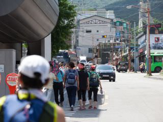 週末になると、登山客多し