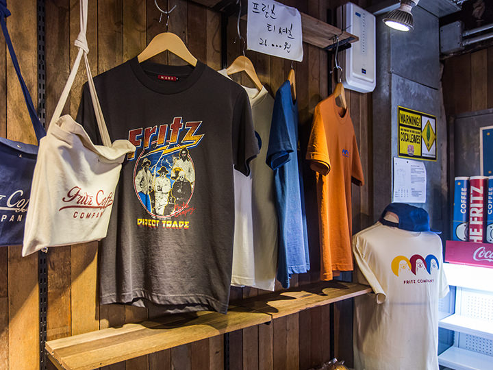 Fritz Tシャツ
カラーのバリエーションがあり、
ユニークでかっこいいTシャツ。