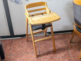 子ども椅子もあるので、ファミリーでも安心