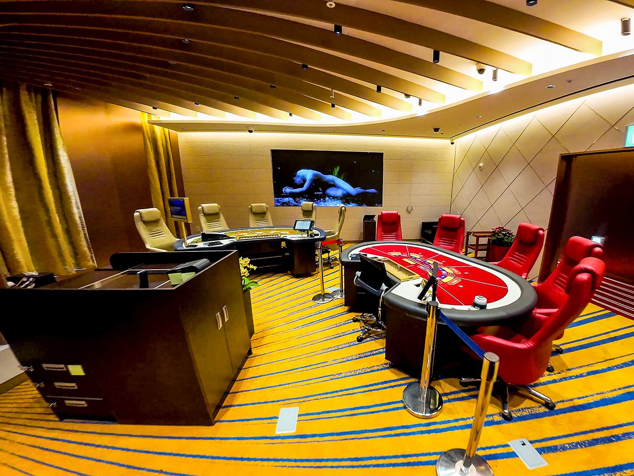 セブンラックカジノ ドラゴンシティ店｜龍山・孔徳(ソウル)の観光スポット｜韓国旅行「コネスト」