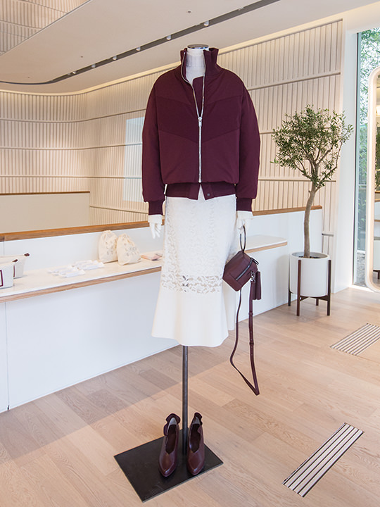 バッグ(TASSEL MINI BAG)
398,000ウォン