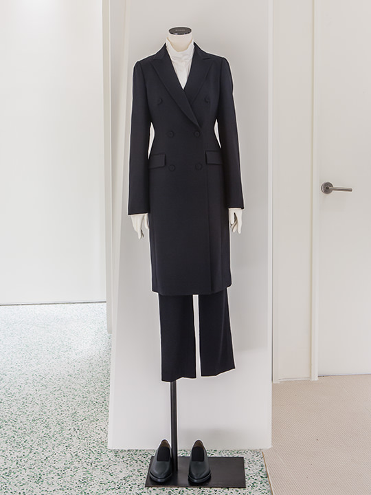 コート(WOOLY SLIM COAT)
838,000ウォン