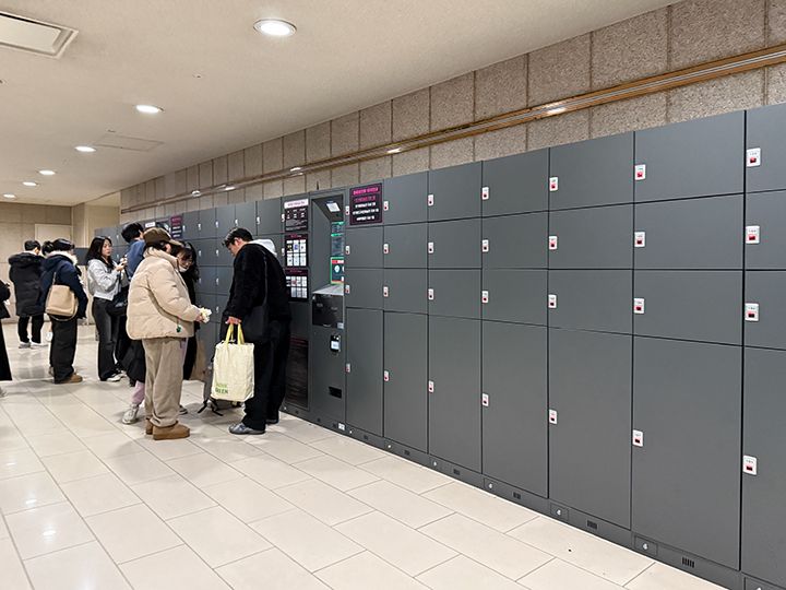 コインロッカー