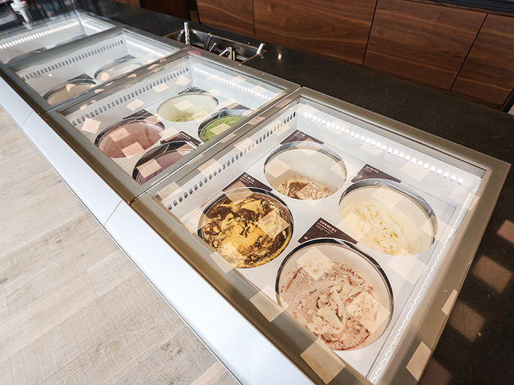 Baskin Rabbins Brown 31アイスクリーム 清潭店 狎鴎亭 清潭洞 ソウル のグルメ レストラン 韓国旅行 コネスト