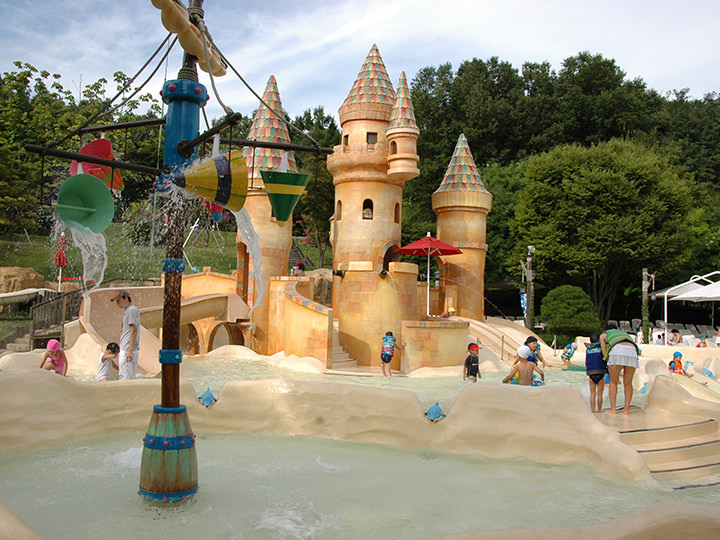 小さな子どもが安全に遊べる「キディプール」