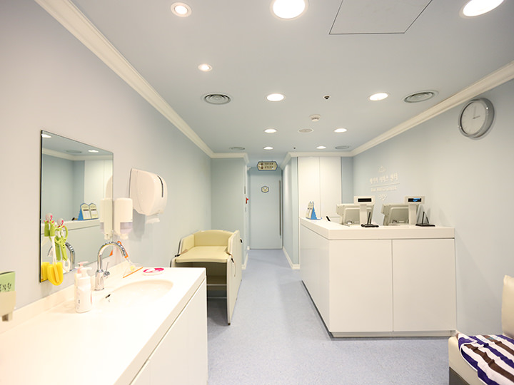 ベビーサービスセンター(授乳、オムツ交換スペースなど)