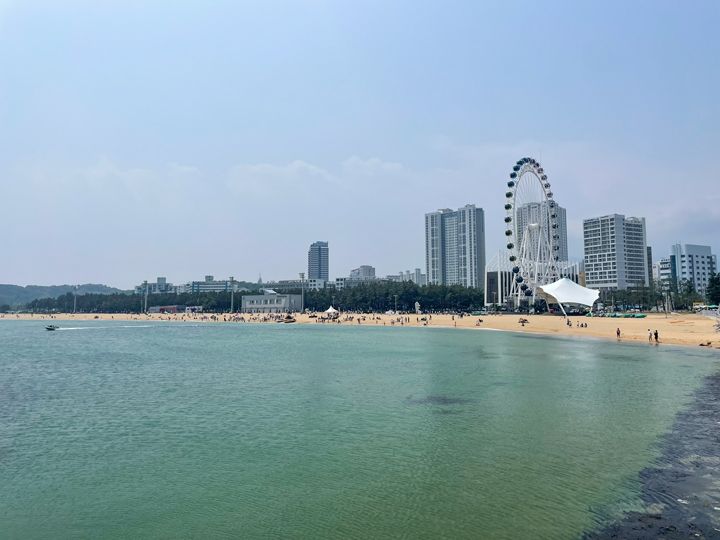 「束草アイ大観覧車」