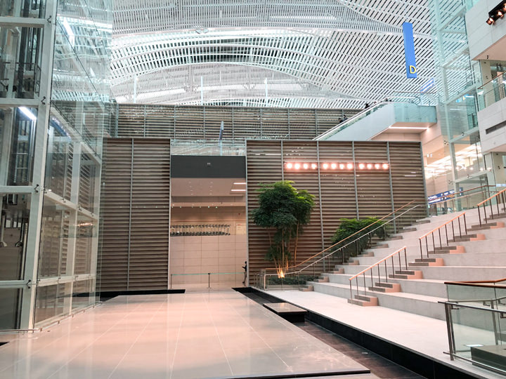 「グレートホール」