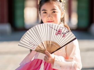 ※写真提供：韓服レンタルショップ「ジジベベ」