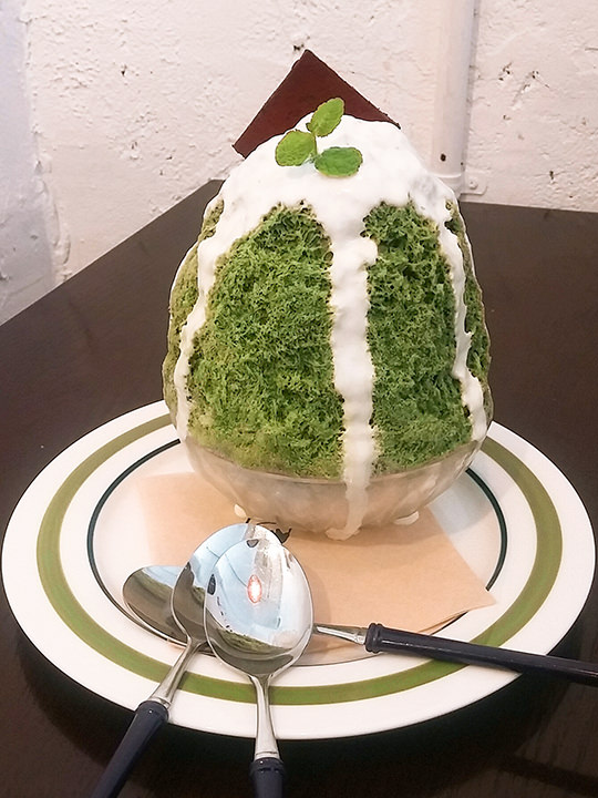 富士山抹茶かき氷(フジサンマルチャピンス)(10,500ウォン)