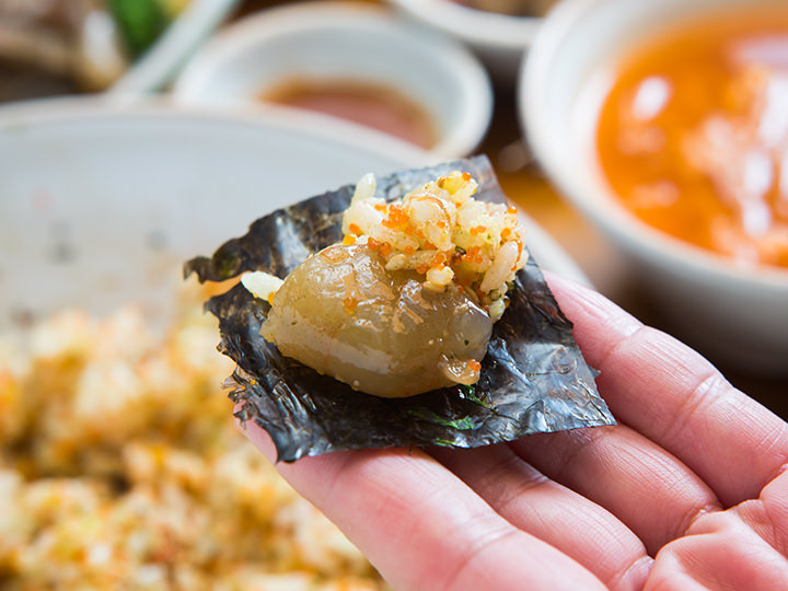 添えられる海苔に包んでも美味!
