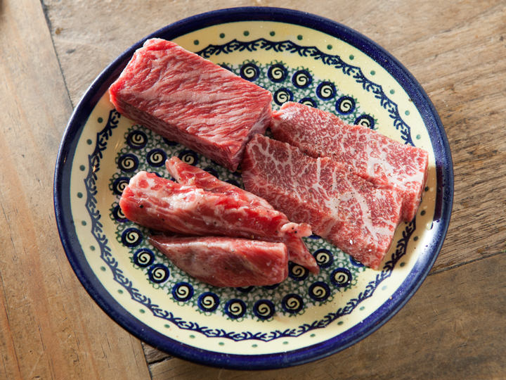 新鮮な牛肉