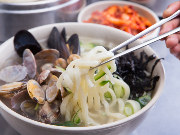 ツルっとしてのどごし良好な麺