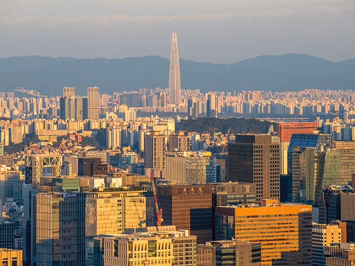 蚕室(チャムシル)の「ロッテワールドタワー」