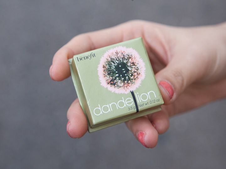 韓国や日本で圧倒的な人気を誇るチーク「ダンデライオン ピンク ブラッシャー」(42,000ウォン)