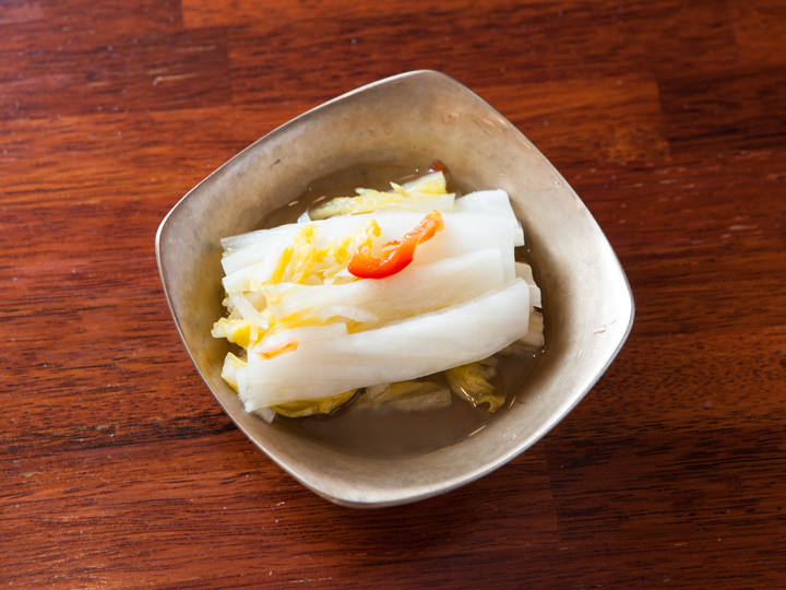 箸やすめにぴったりの白キムチ