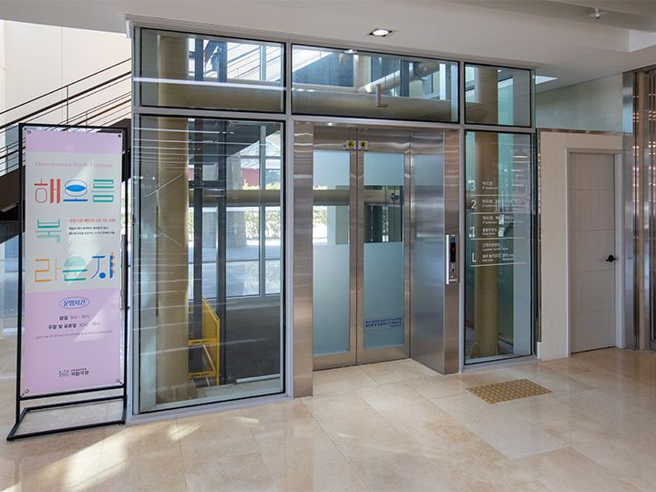 エレベーターも完備