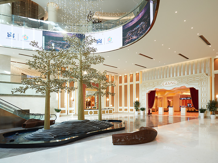 ランディング・カジノ 済州神話ワールド
国際基準を満たしたスロットマシンや様々なテーブルゲームを取り揃えたカジノ
※写真提供:神話テーマパーク