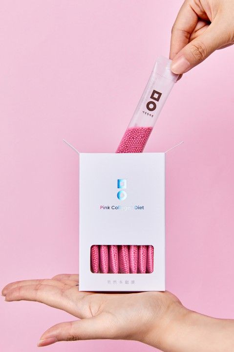 コーティングは合成着色料は使用せず、赤大根やりんごなどの天然色素を使用