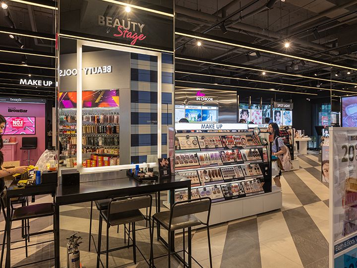 メイクアップコンサルティングコーナー