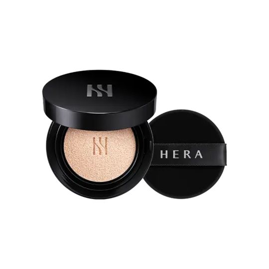 HERA(ヘラ) ブラッククッション74,000ウォン
カバー力抜群ロングセラークッションファンデが、より崩れにくくなって登場