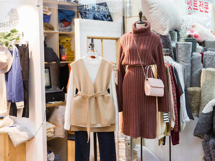 トレンドファッションもお手頃価格でGET!