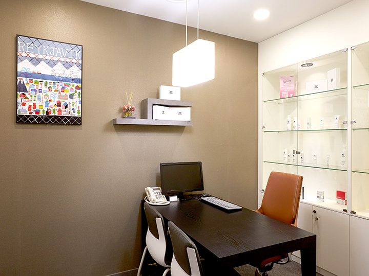 1階 カウンセリング室