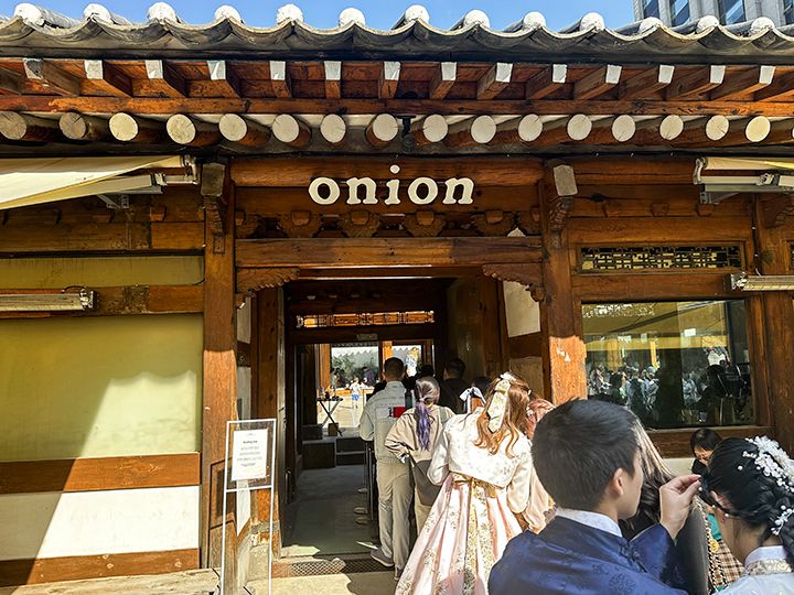「cafe onion 安国店」の写真｜韓国旅行「コネスト」 「cafe onion 安国店」の写真