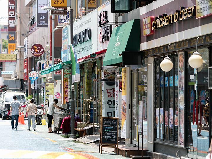 東大門歴史文化公園駅前