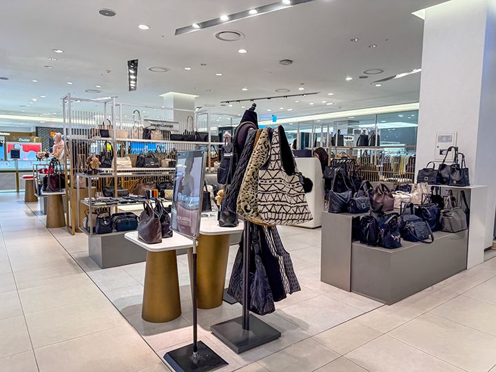 2階
海外ファッション雑貨