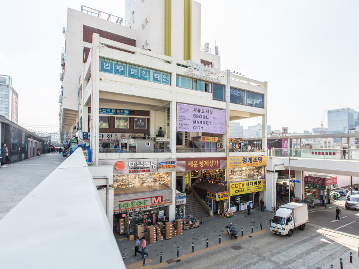 清渓商店街の入口