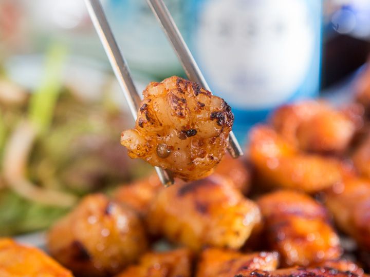 脂身のぷりぷりとした食感を楽しめます