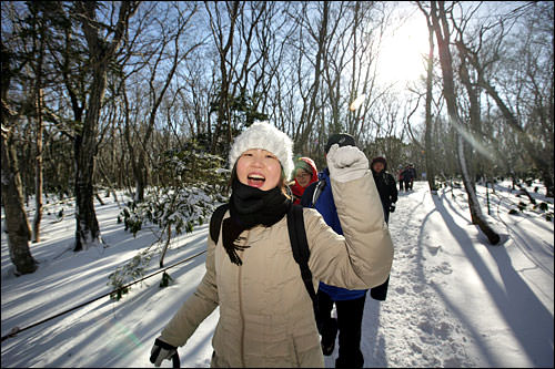 始まったばかりでまだ元気なコネストスタッフ2