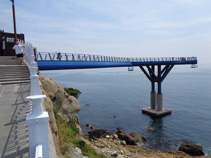 「青沙浦タリットル展望台」を観光