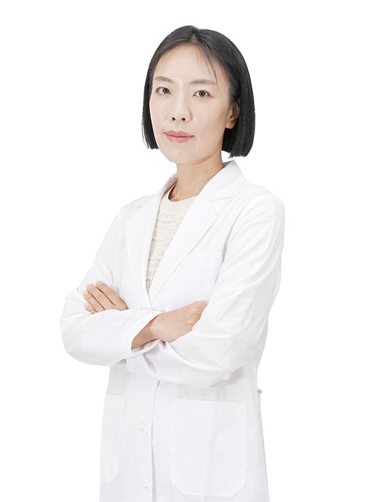 シン・ヒョンヒ院長
・リニューミ皮膚科 東大門店 院長
・リニューミ皮膚科 蚕室店 院長
・大韓家庭医学会 会員
・大韓一次診療学会 会員