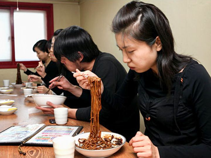 韓国のブラックデー 歳時 記念日 韓国文化と生活 韓国旅行 コネスト