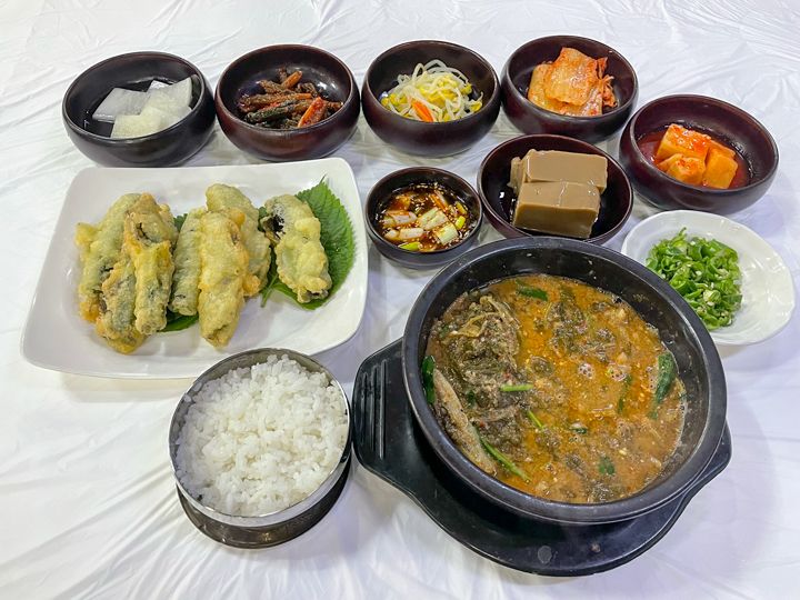 セチッチュオタン｜南原(全州・光州・全羅道)のグルメ・レストラン｜韓国旅行「コネスト」 セチッチュオタン｜南原(全州・光州・全羅道)... 