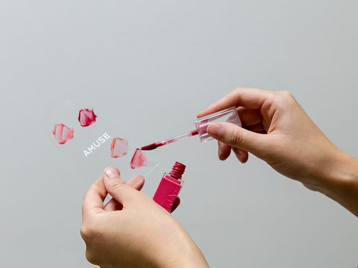 透明パレットで色を確認して、気になったものは実際に試してみて