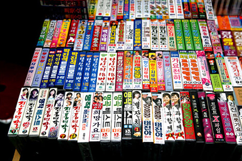 演歌カセット勢ぞろい。