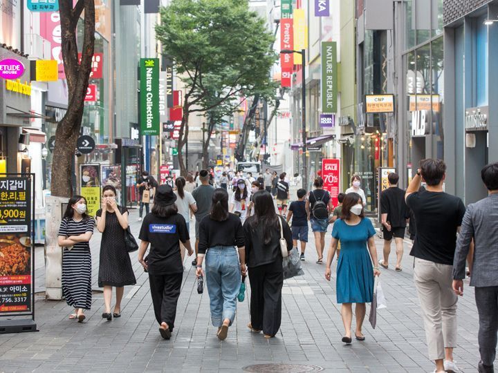 明洞にも観光客が戻ってきた