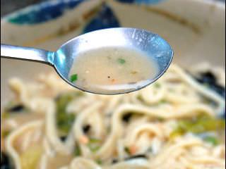 特製の味噌煮込みスープ